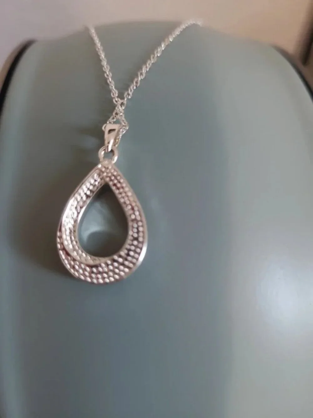 Blue/Silver Teardrop Necklace and Earrings Set